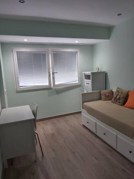 Apartamento Modern Flat At Garbinet With Wifi Alicante Exterior foto